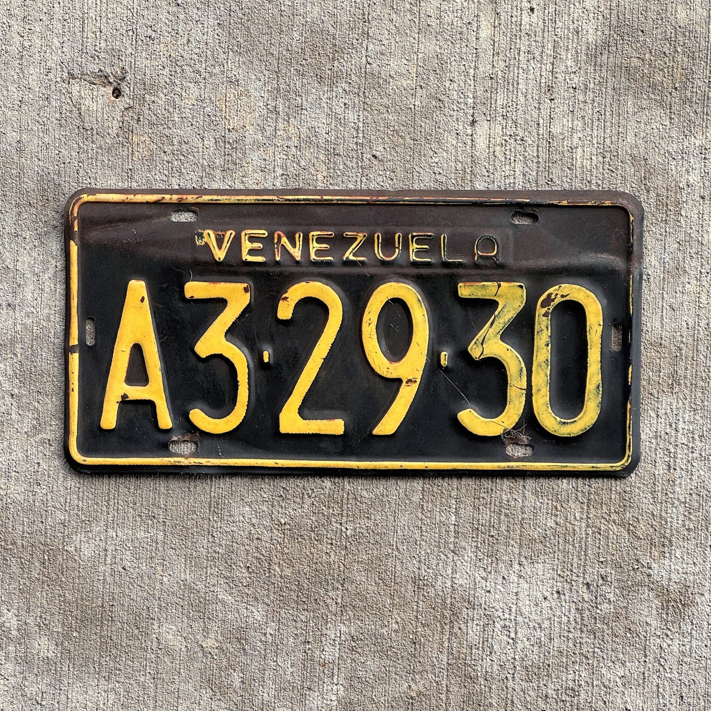 Photo of a 1970 Venezuela License Plate Auto Tag Garage Decor Vintage A3 29 30 with original patina
