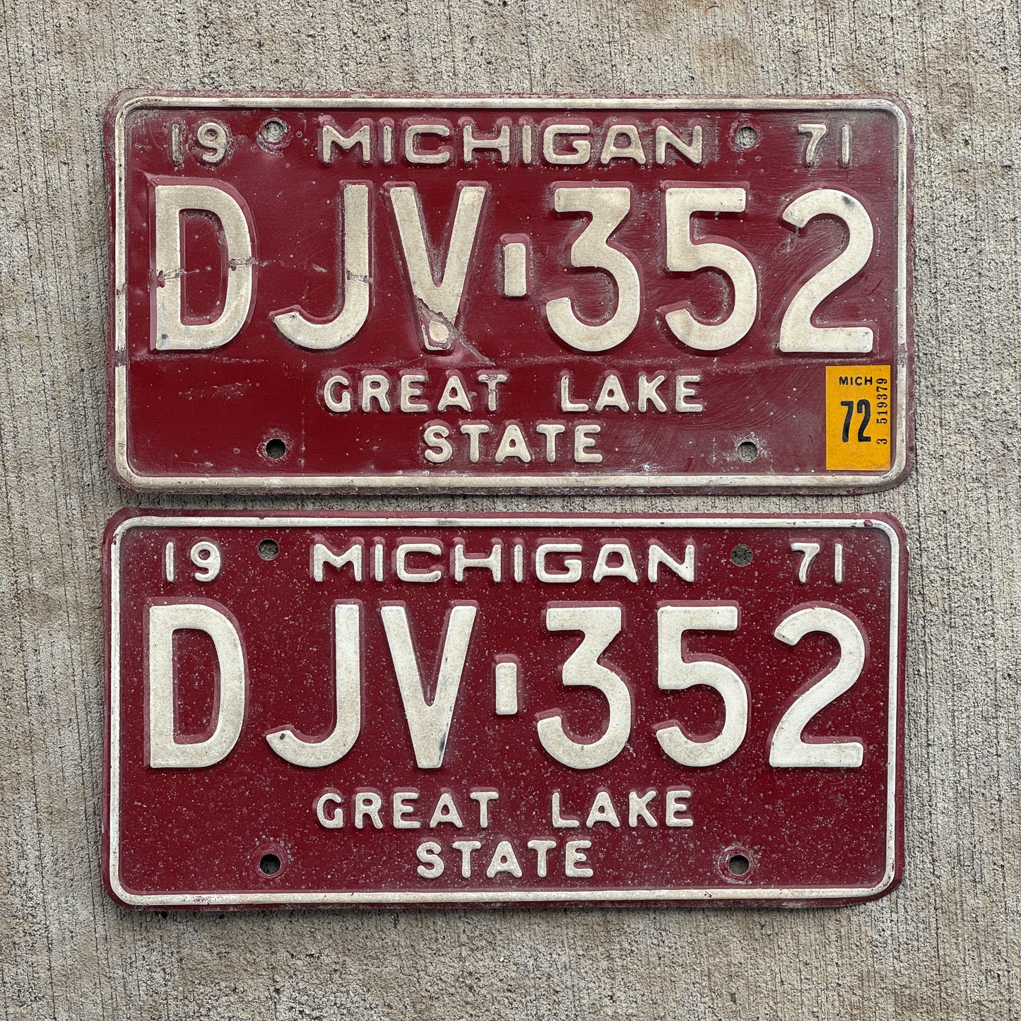 Photo of a 1971 1972 Michigan License Plate Pair Auto Tag Garage Decor Vintage DJV 352 with original patina