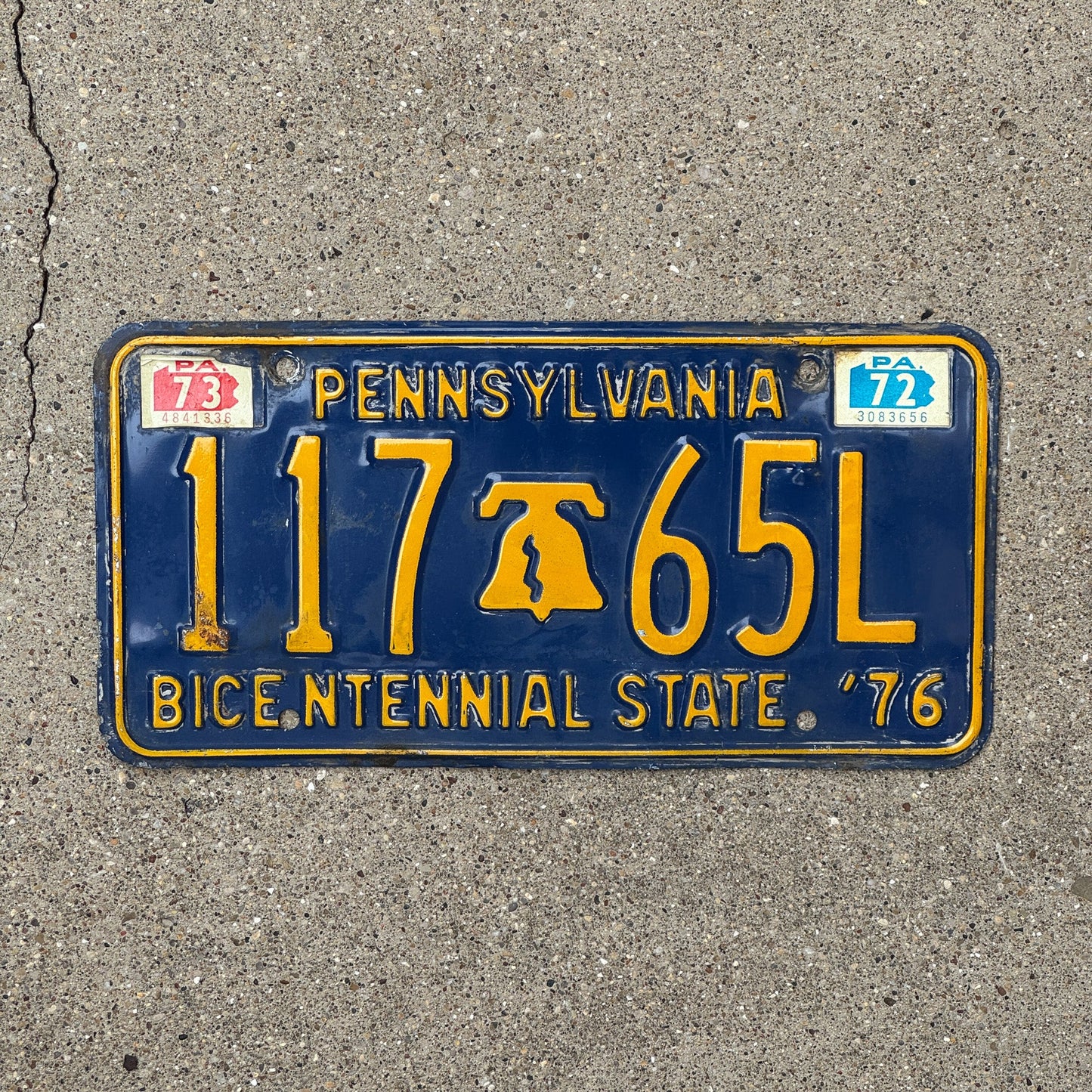 Photo of a 1971 1973 Pennsylvania License Plate Auto Tag Garage Decor Vintage Liberty Bell 117 65L