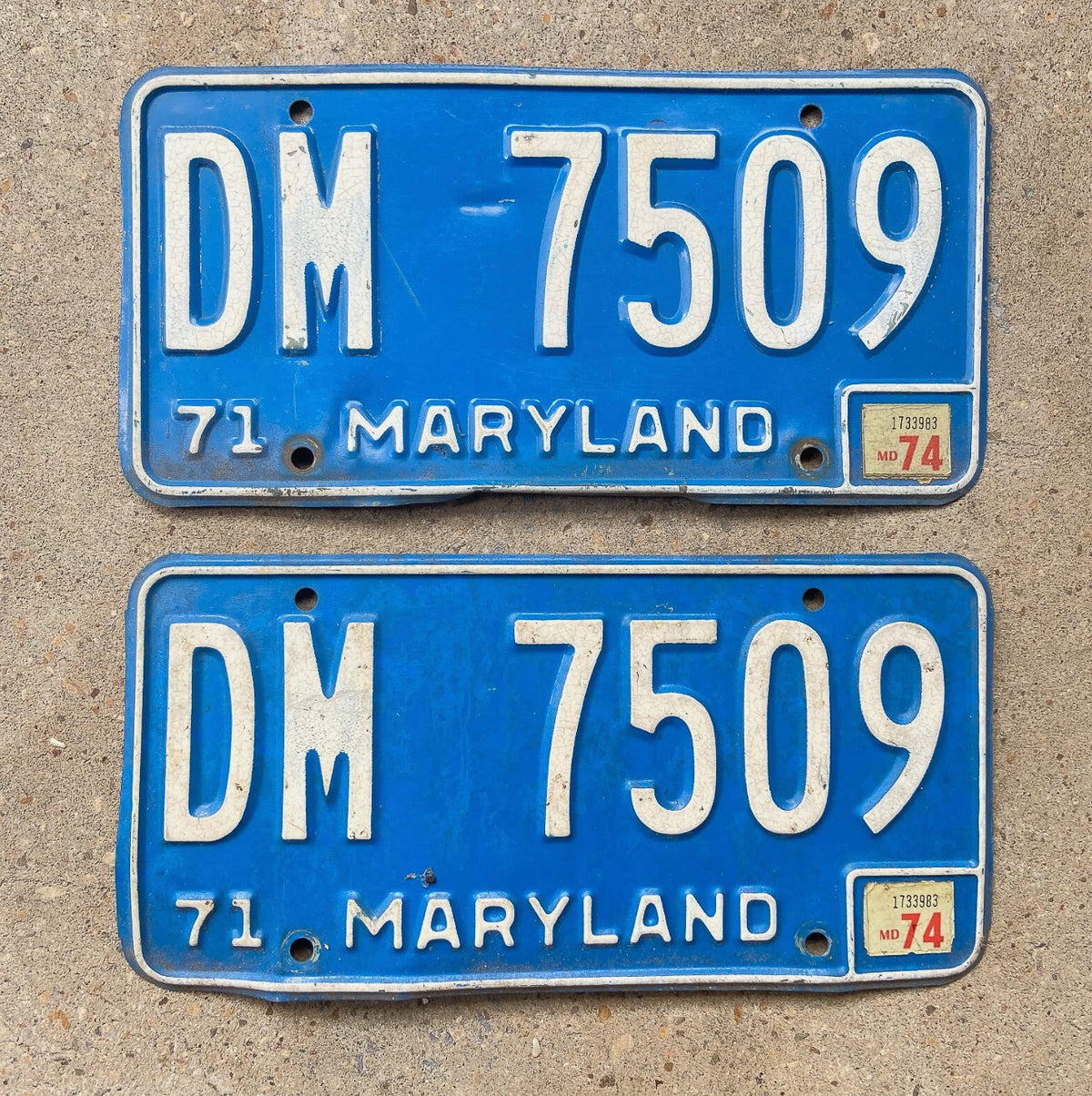 1971 1974 Maryland License Plate Pair Auto Tag DM 7509