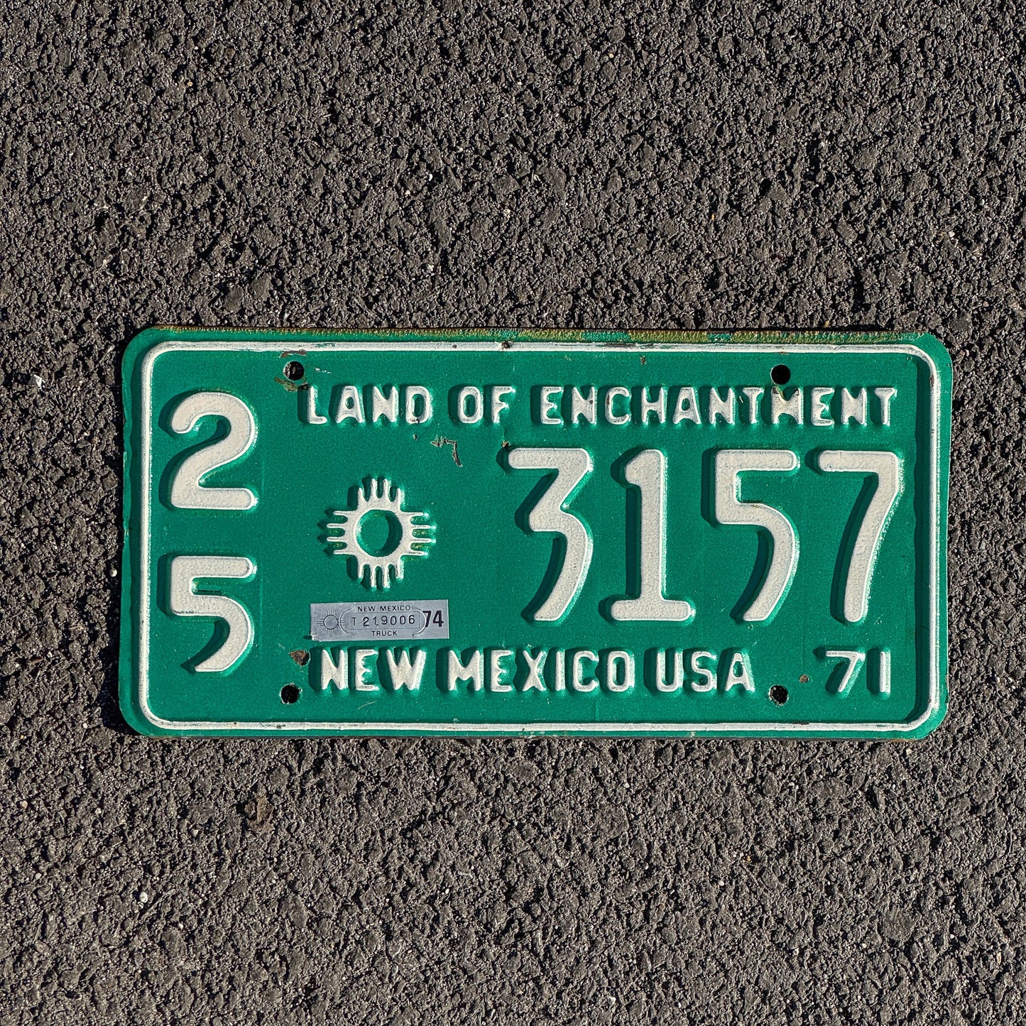 Photo of a 1971 1974 New Mexico License Plate Auto Tag Garage Decor Vintage 25 3157