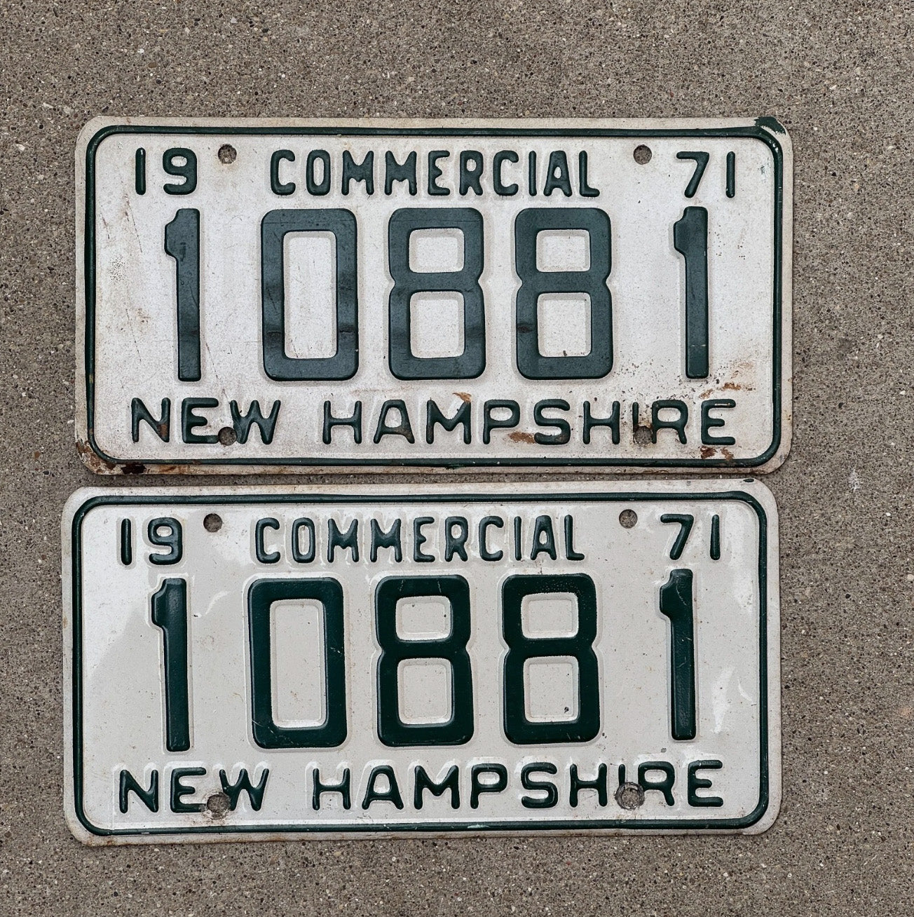 Photo of a 1971 New Hampshire Commercial License Plate Pair Auto Tag Garage Decor 10881