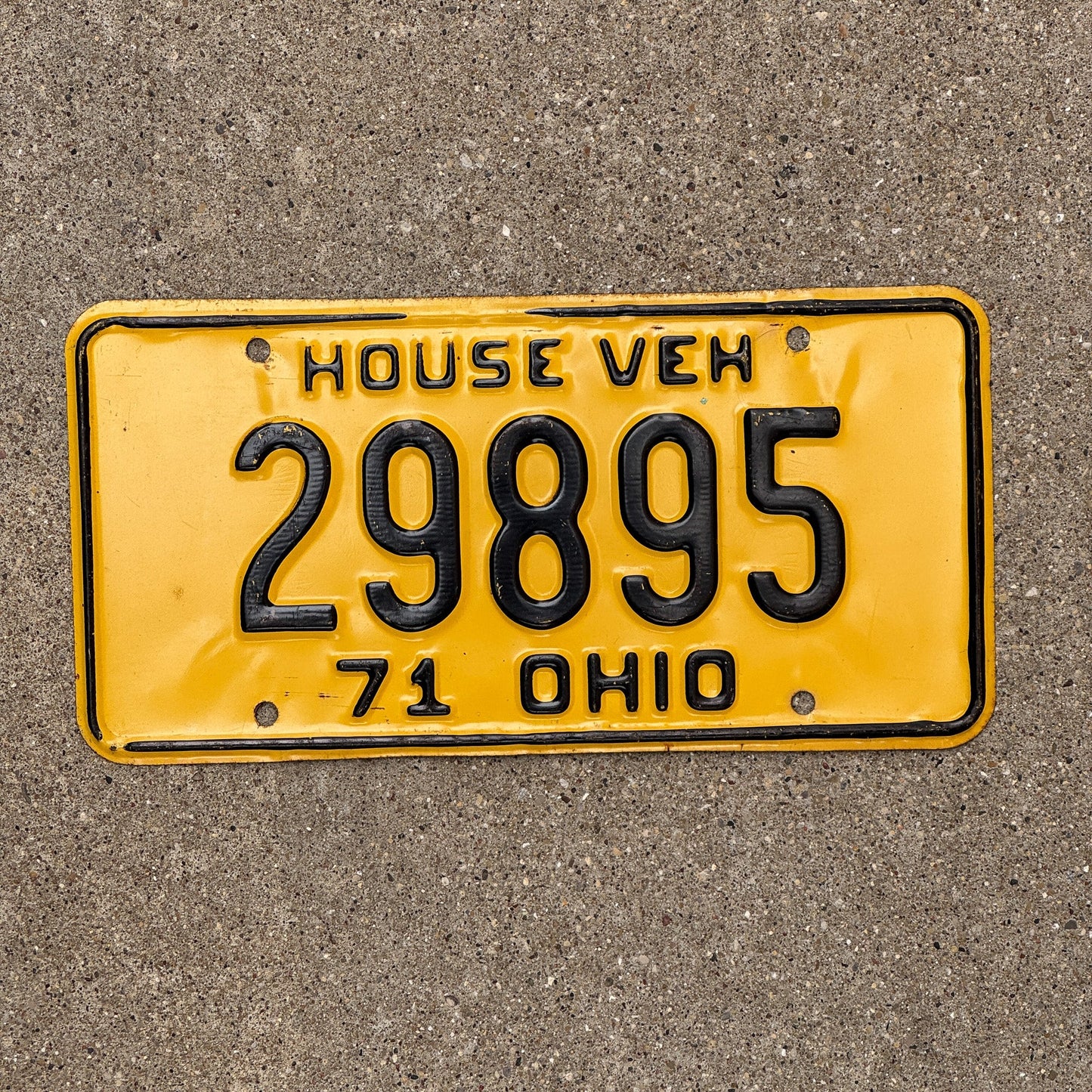 Photo of a 1971 Ohio HOUSE VEHICLE License Plate Auto Tag Garage Decor Vintage 29895