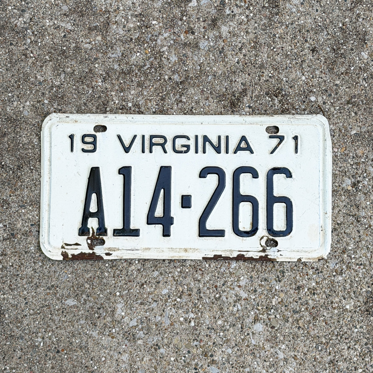 Photo of a 1971 Virginia License Plate Auto Tag 2 Vintage A14 266 with original patina