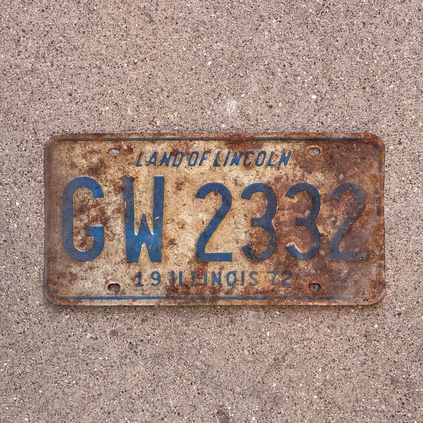 Photo of a 1972 Illinois License Plate Auto Tag Garage Decor Vintage GW 2332 with original patina