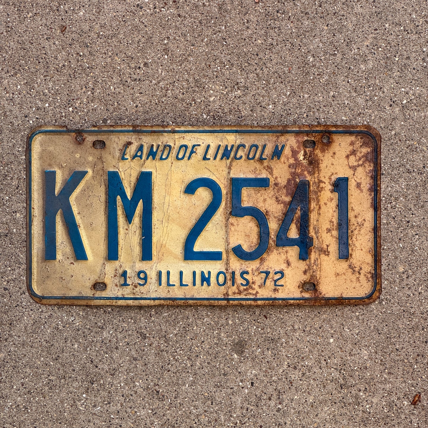 Photo of a 1972 Illinois License Plate Auto Tag Garage Decor Vintage KM 2541 with original patina