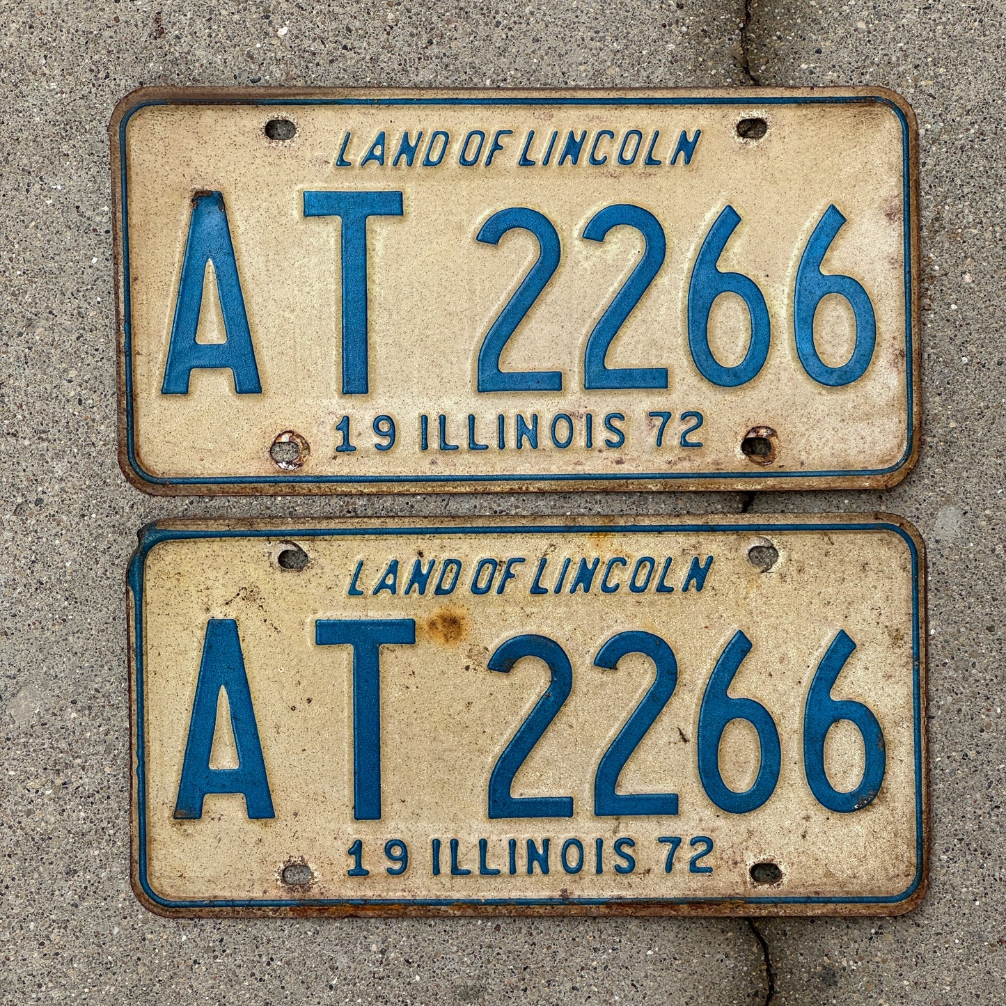 Photo of a 1972 Illinois License Plate Pair Auto Tag Garage Decor Vintage AT 2266 with original patina