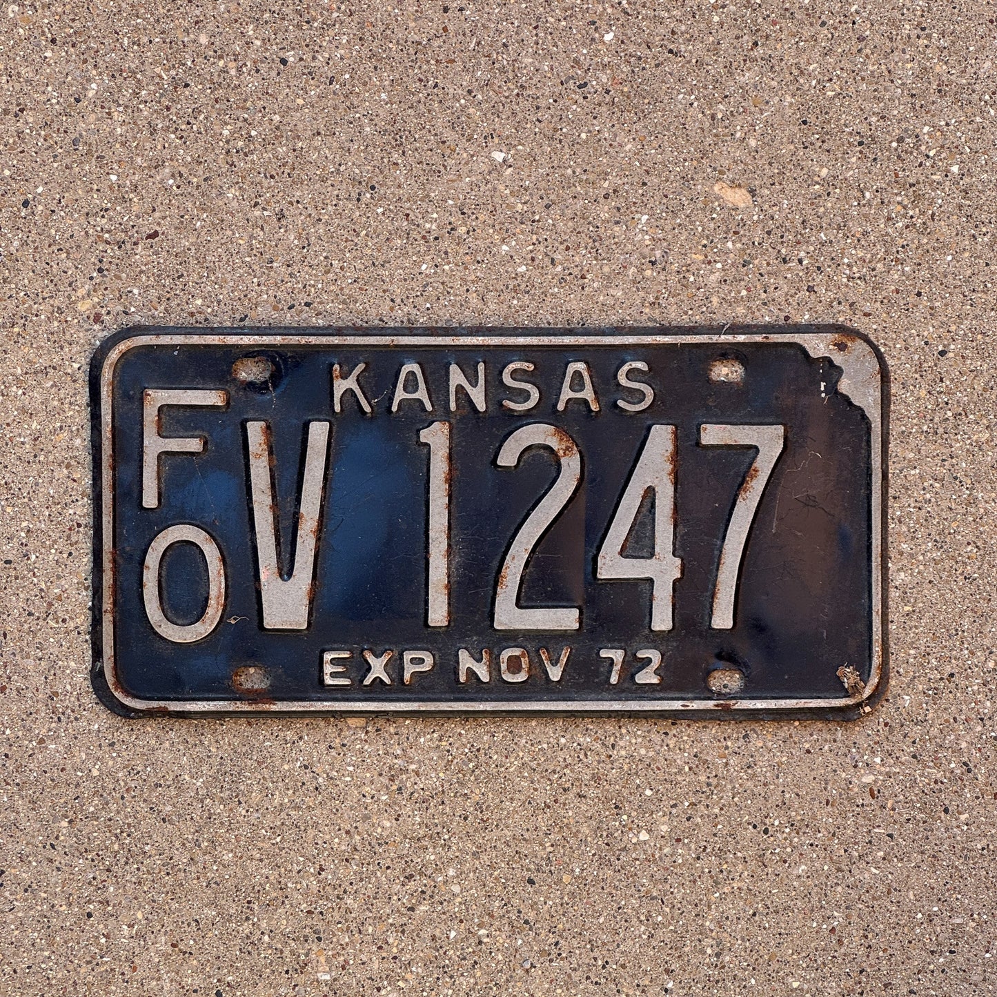 Photo of a 1972 Kansas License Plate Auto Tag Garage Decor Vintage FO V 1247
