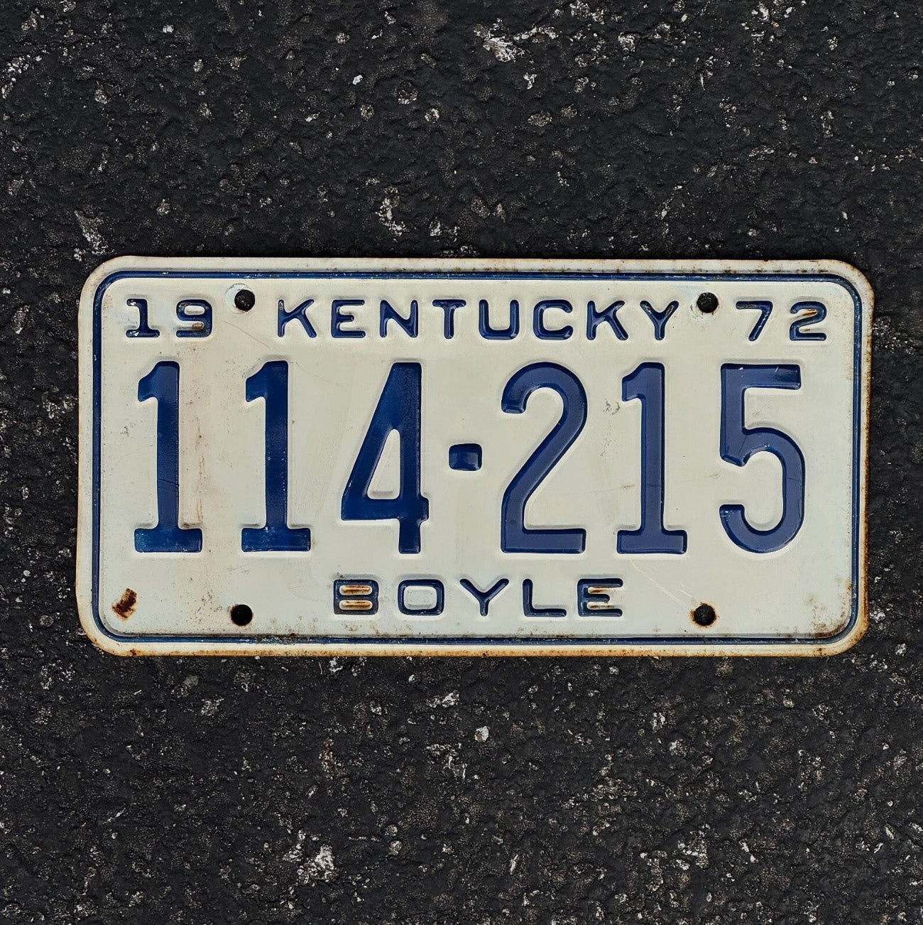 Photo of a 1972 Kentucky License Plate Auto Tag Garage Decor Vintage 114 215