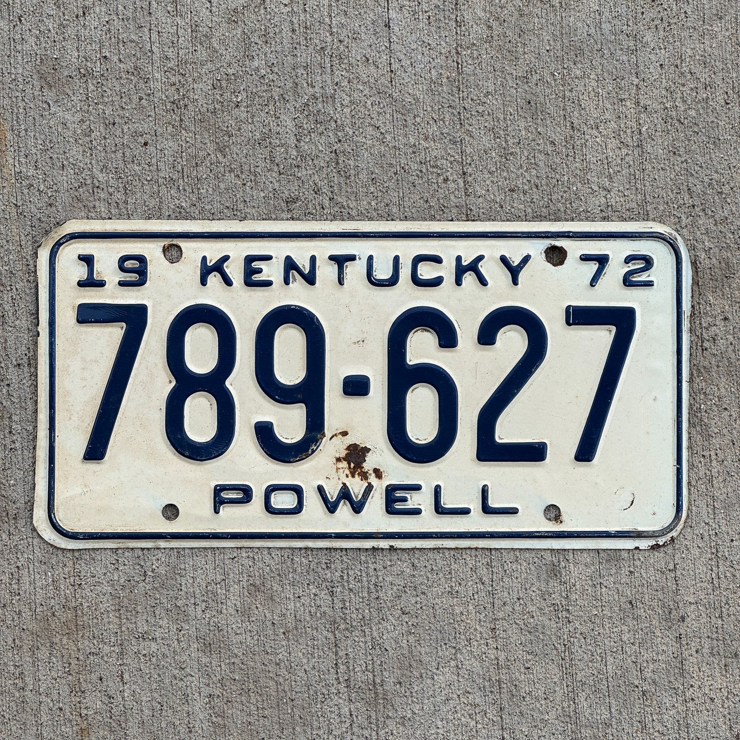 Photo of a 1972 Kentucky License Plate Auto Tag Garage Decor Vintage 789 627 with original patina