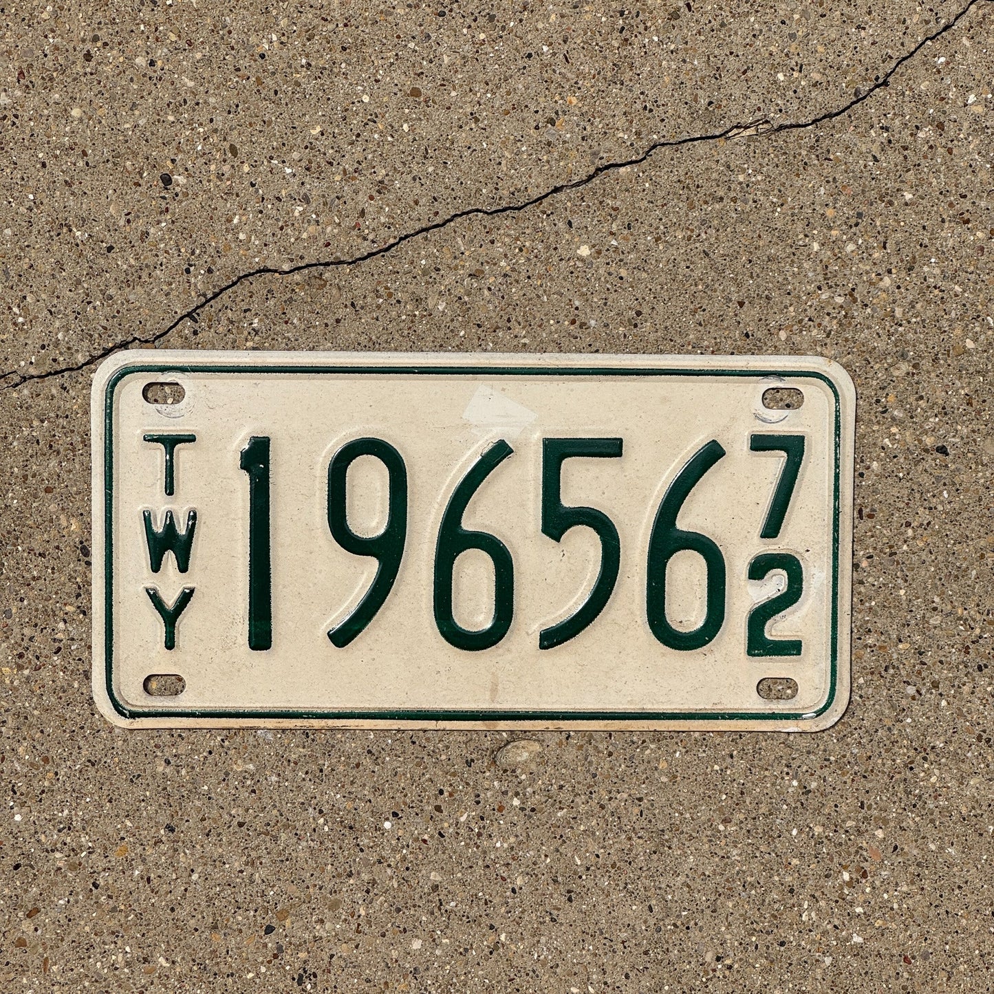 Photo of a 1972 New York Thruway License Plate Auto Tag Garage Decor Vintage 19656