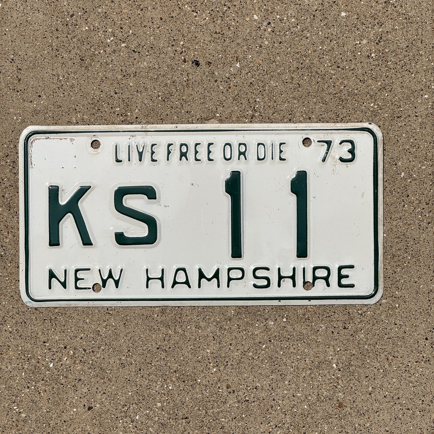 Photo of a 1973 New Hampshire License Plate Auto Tag Garage Decor Vintage KS 11