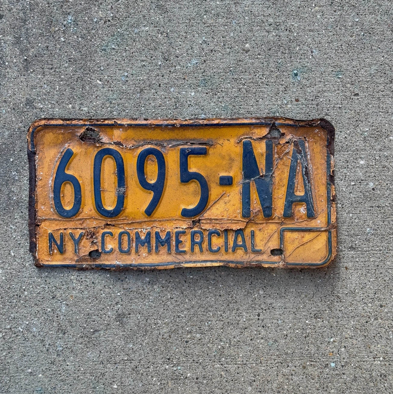 Photo of a 1973 New York Commercial License Plate Auto Tag Garage Decor Vintage 6095 NA