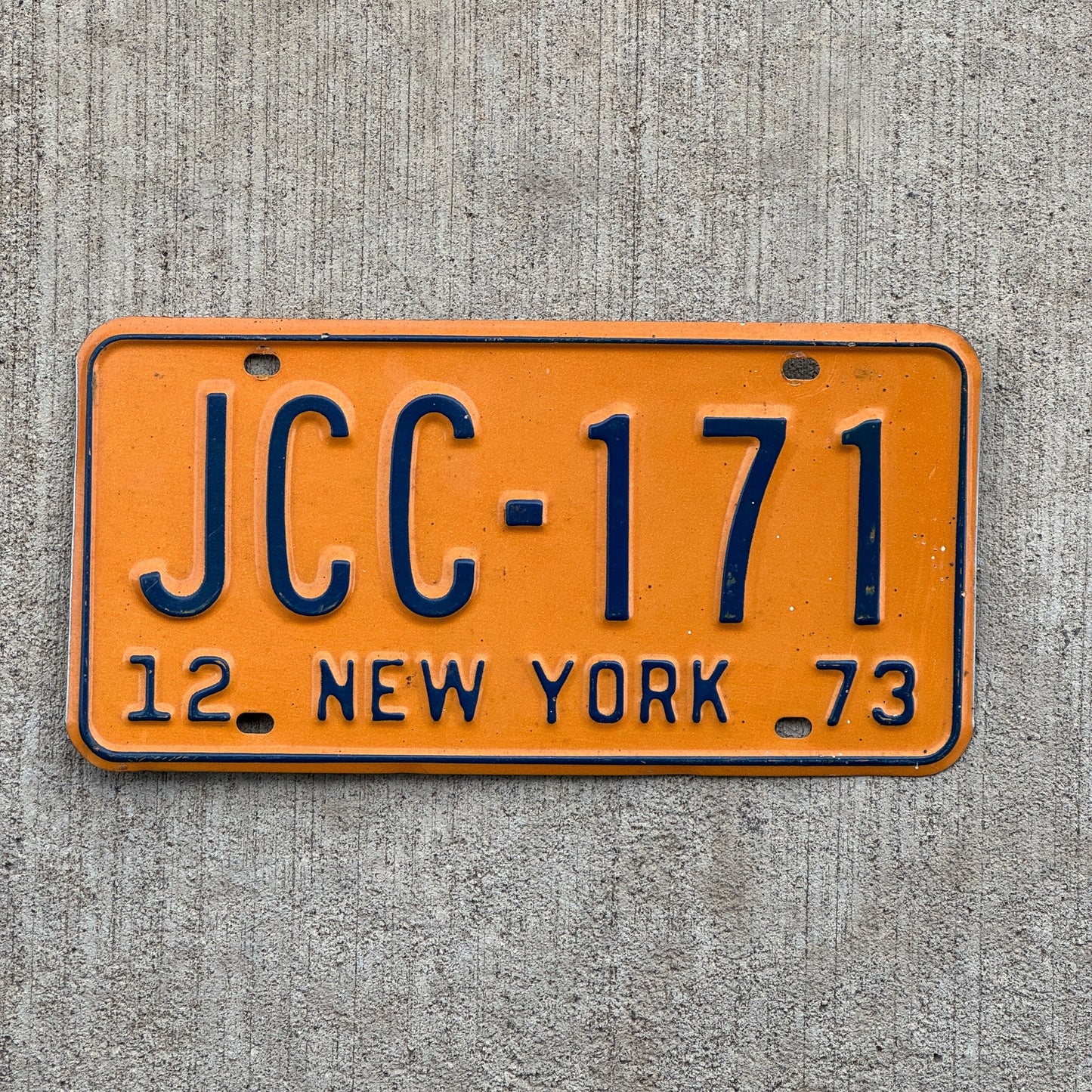 Photo of a 1973 New York COUNTY COURT License Plate Auto Tag Garage Decor Vintage JCC 171