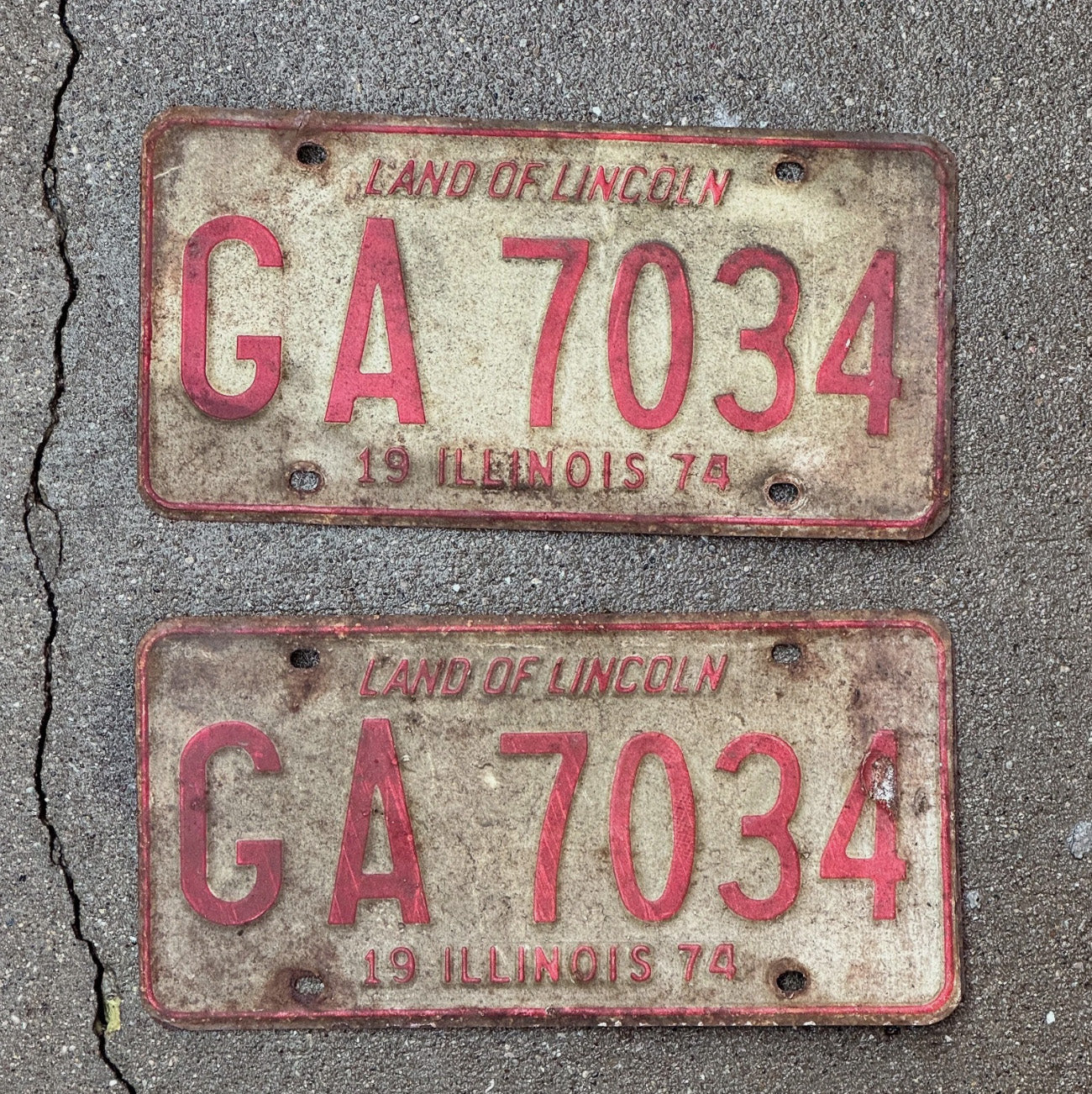 Photo of a 1974 Illinois License Plate Pair Auto Tag Garage Decor Vintage GA 7034