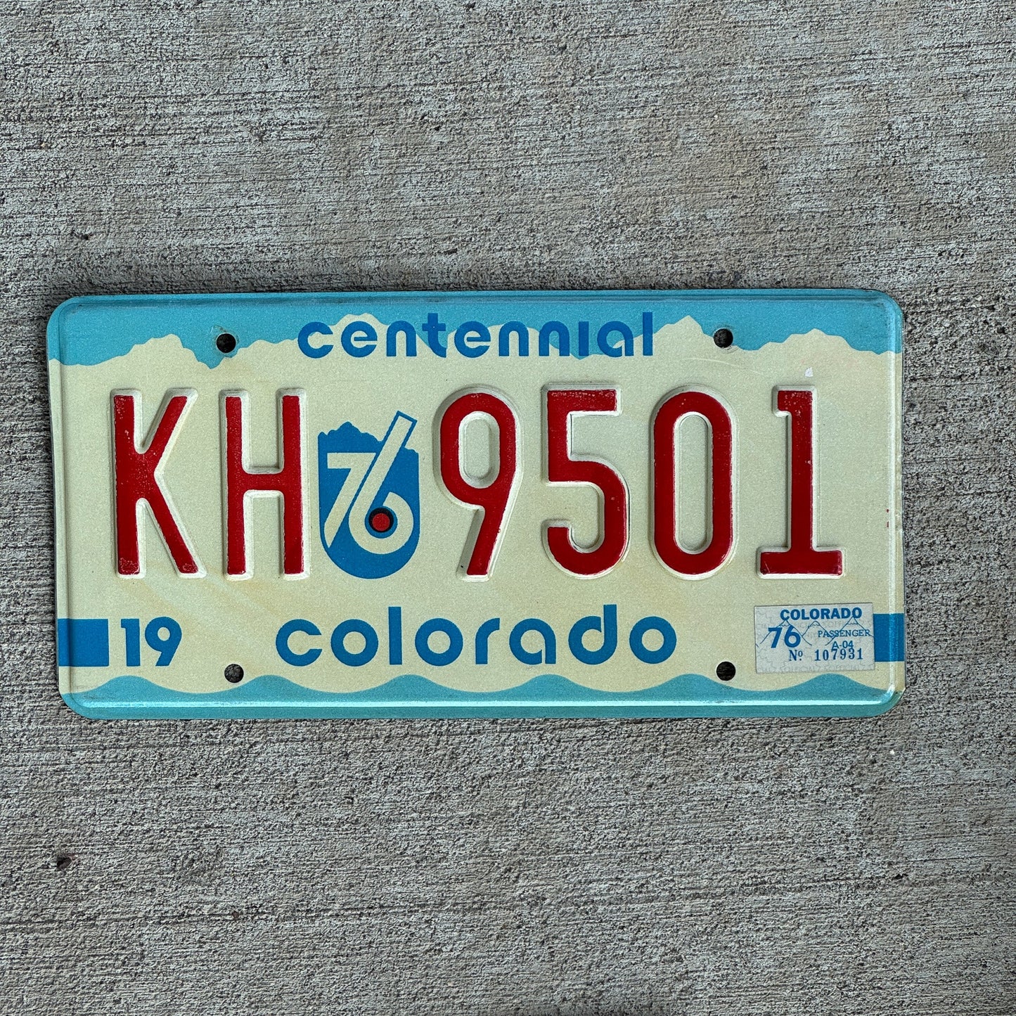 Photo of a 1975 1976 Colorado License Plate Auto Tag 1 Garage Decor KH 9501