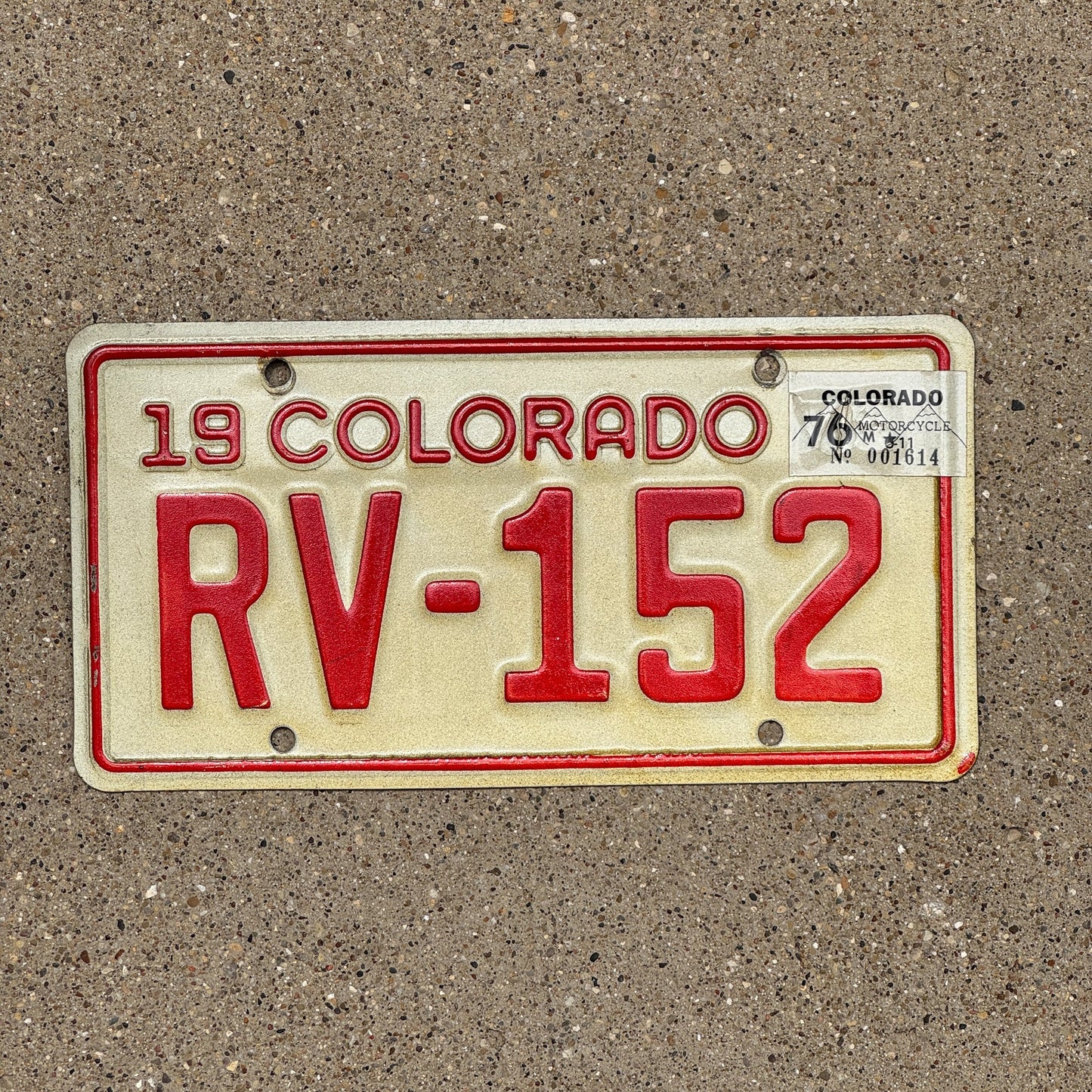 Photo of a 1975 1976 Colorado Motorcycle License Plate Auto Tag Garage Decor Vintage RV 152