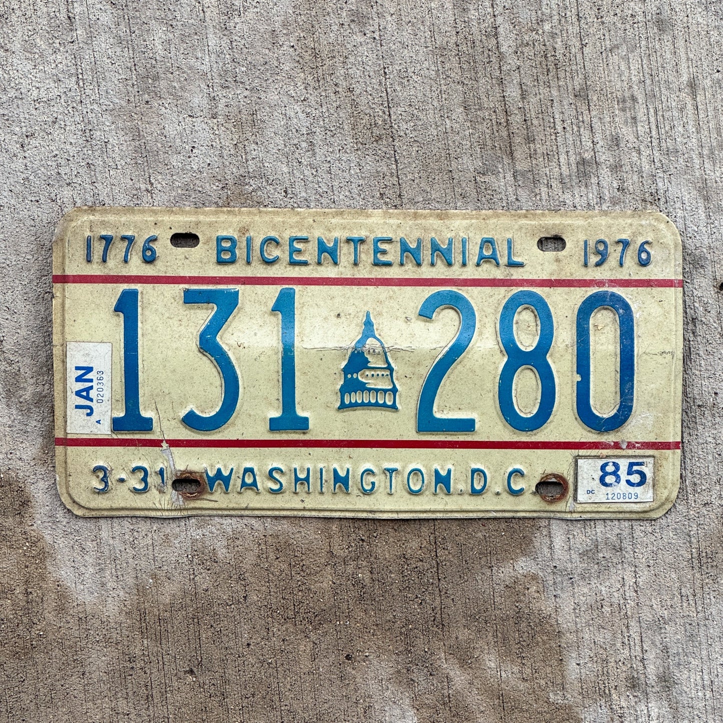 Photo of a 1975 1985 Washington DC License Plate Auto Tag 1 Vintage Garage Capitol Bicentennial 131 280 with original patina