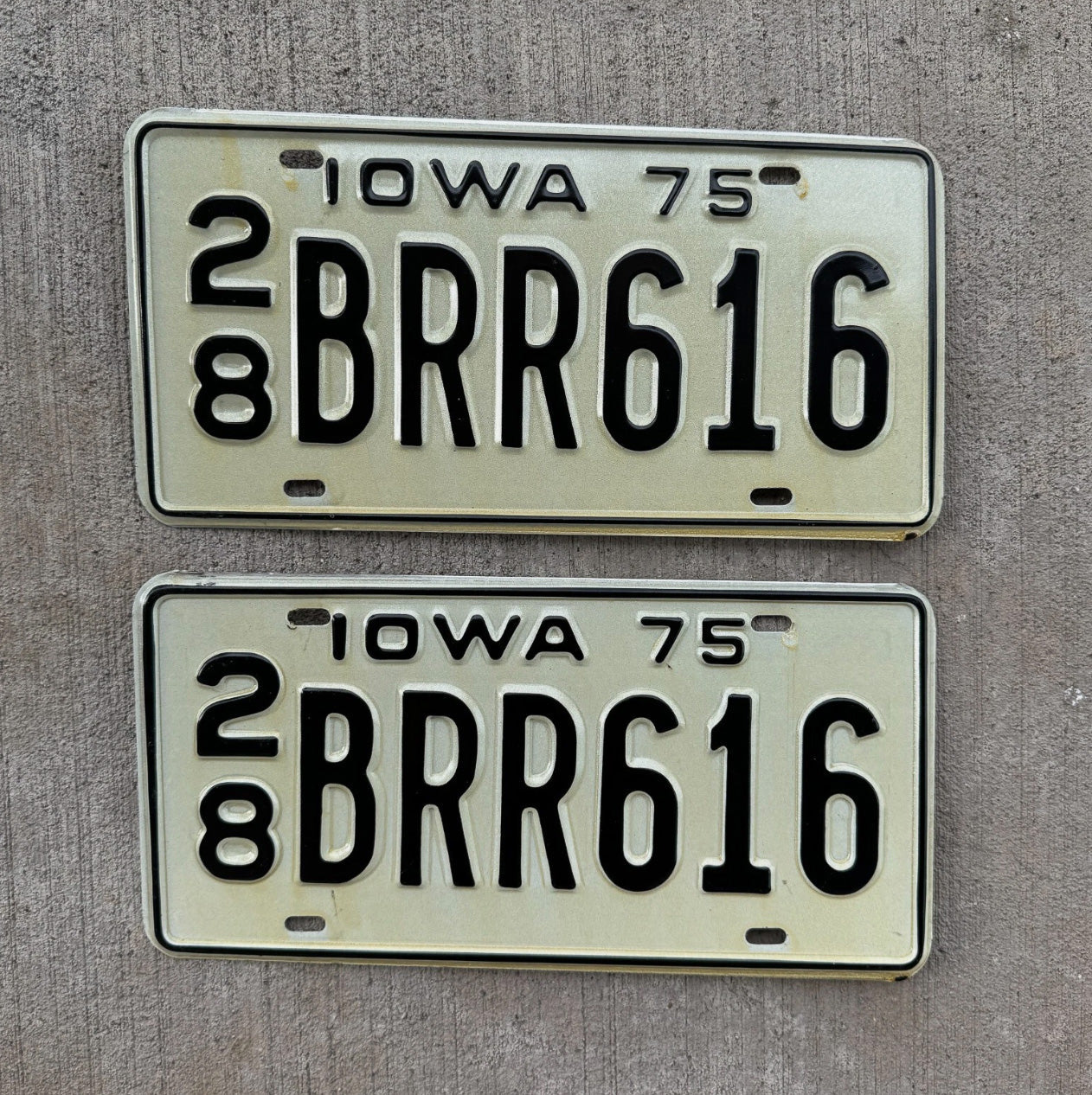 Photo of a 1975 Iowa License Plate Pair Auto Tag Garage Decor Vintage Cold Snow BRR 616