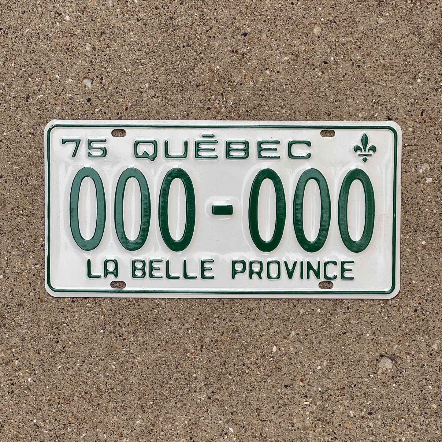 Photo of a 1975 Quebec SAMPLE License Plate Auto Tag Garage Decor Vintage 000 000