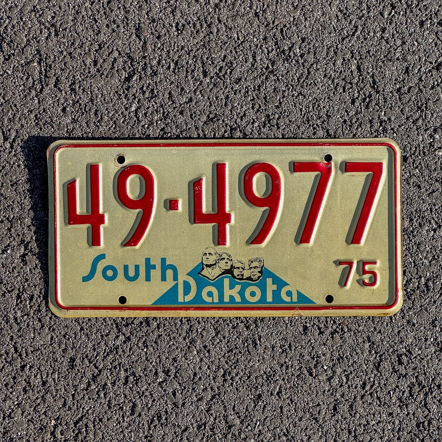 Photo of a 1975 South Dakota License Plate Auto Tag Garage Decor Vintage 49 4977