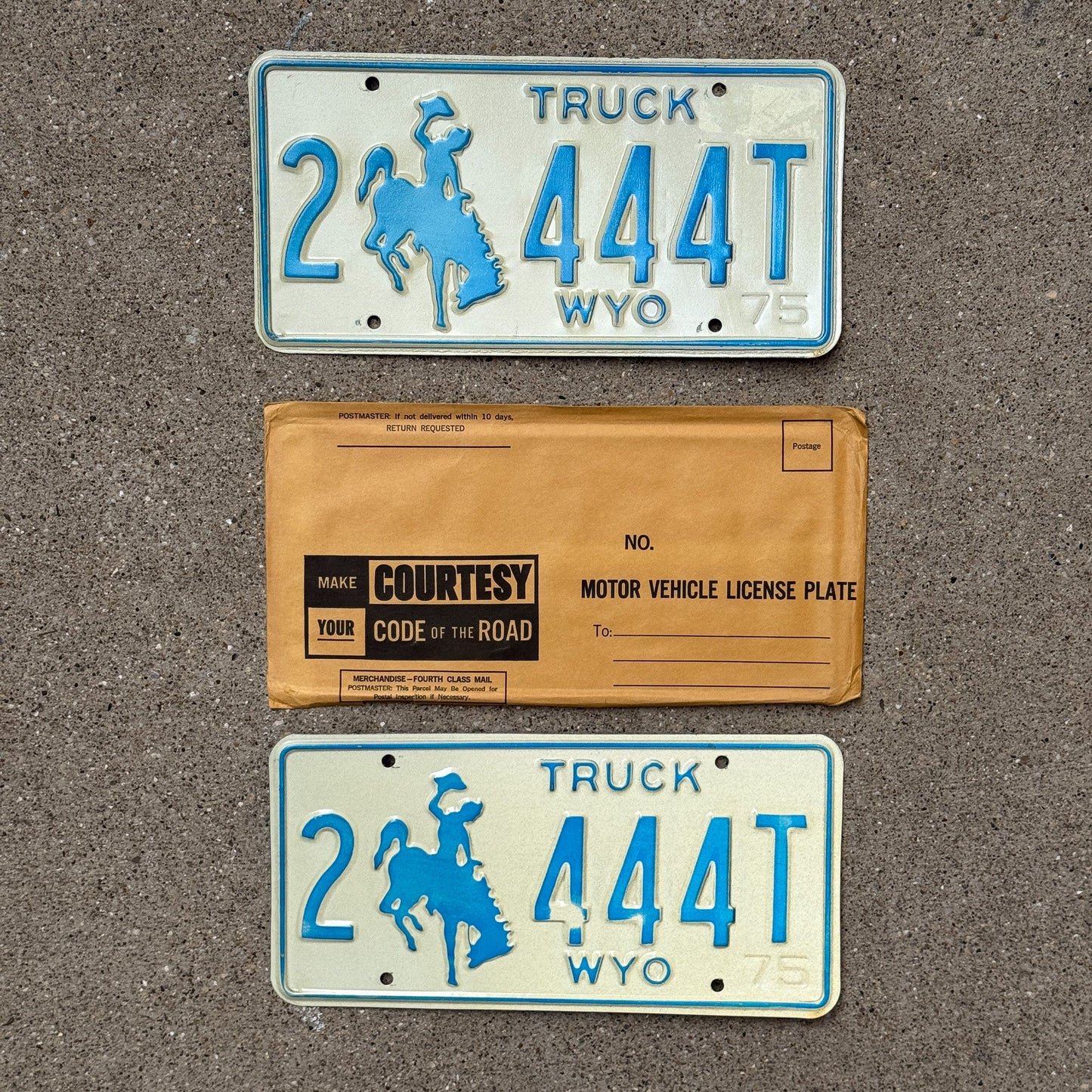 Photo of a 1975 Wyoming TRUCK License Plate Pair Auto Tag Garage Decor Vintage Repeat Repeating, with Envelope 2 444 T