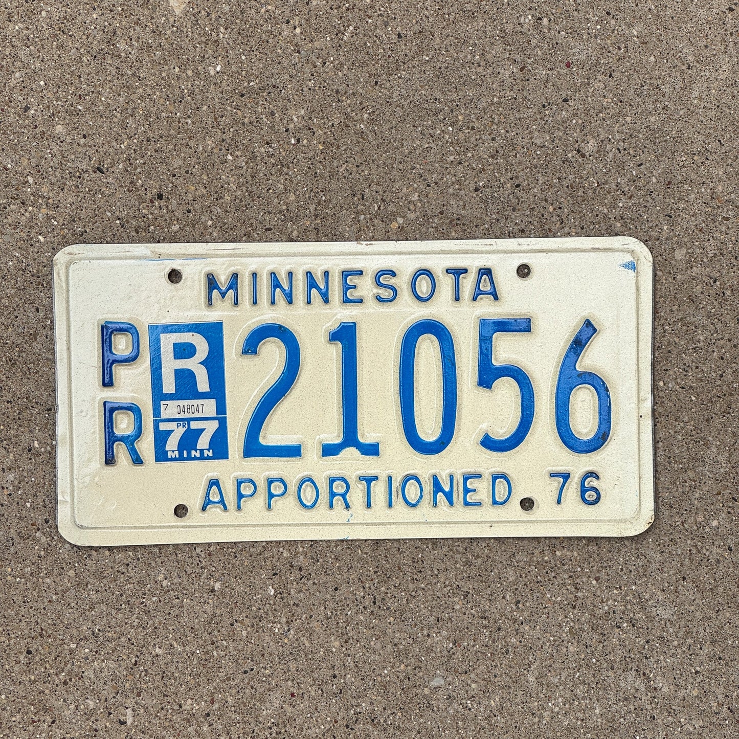 Photo of a 1976 1977 Minnesota Apportioned License Plate Auto Tag Garage Decor Vintage PR 21056