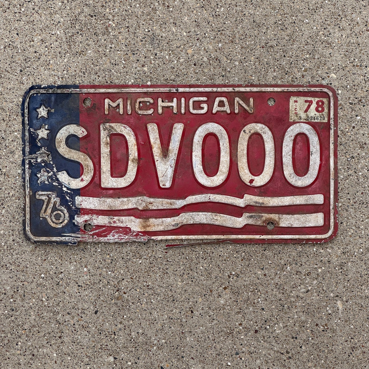 Photo of a 1976 1978 Michigan License Plate Auto Tag Garage Decor Vintage SDV 000