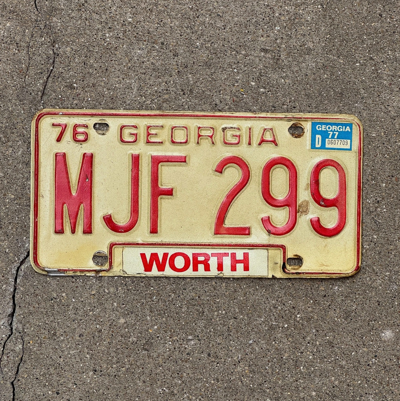 Photo of a 1976 Georgia License Plate Auto Tag Garage Decor Worth County Worth County MJF 299