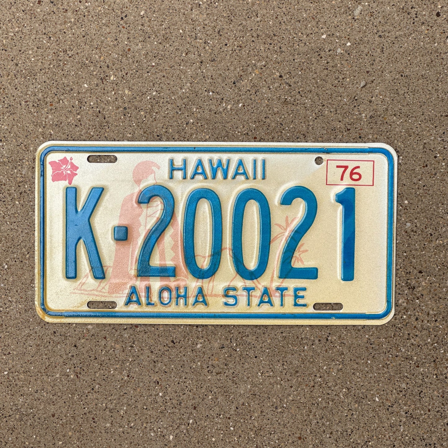 Photo of a 1976 Hawaii License Plate Auto Tag 2 Garage Decor K 20021