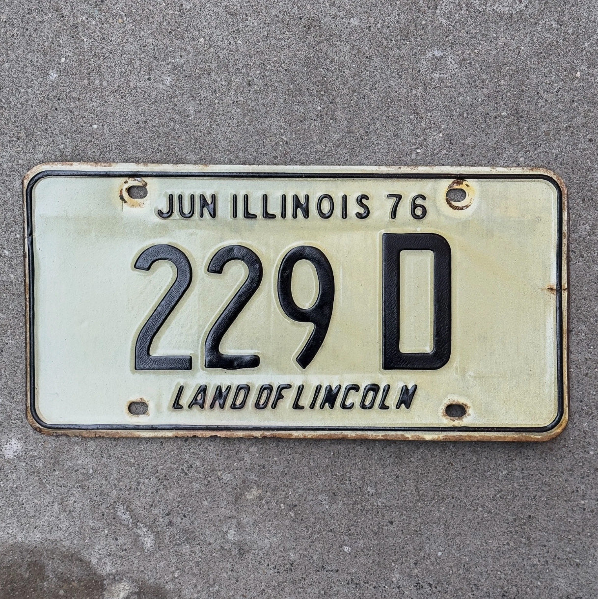 Photo of a 1976 Illinois TRUCK License Plate Auto Tag Garage Decor Vintage License Plate Auto Tag 2 Garage Decor 3 Digit Low Num 229 D