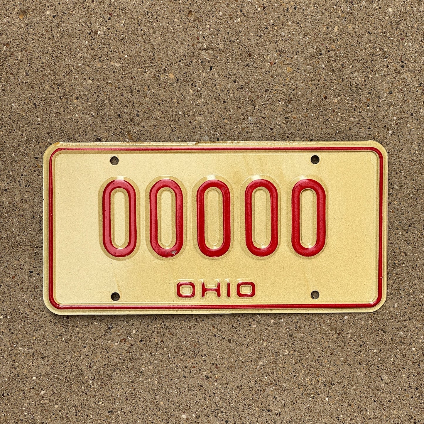 Photo of a 1976 Ohio SAMPLE License Plate Auto Tag Garage Decor Vintage 00000