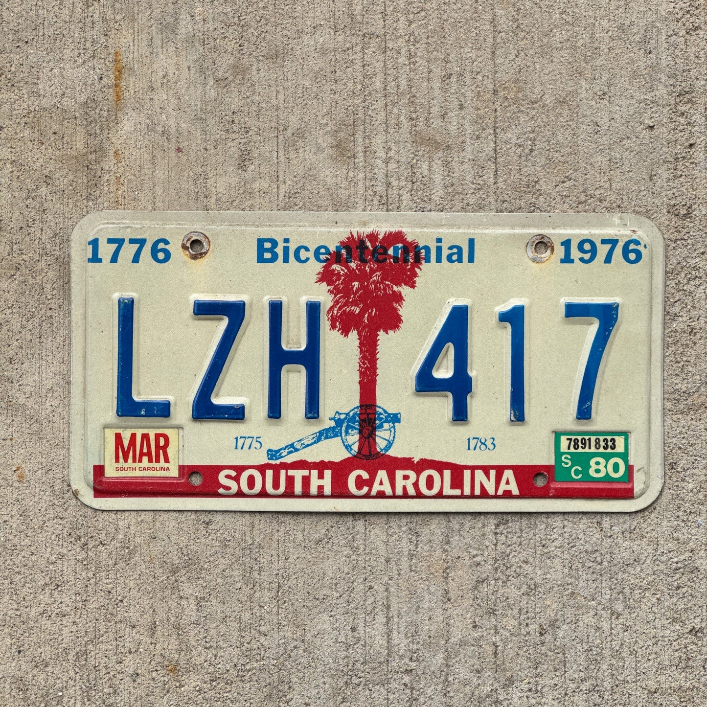 Photo of a 1976 South Carolina License Plate Auto Tag Garage Decor Vintage LZH 417
