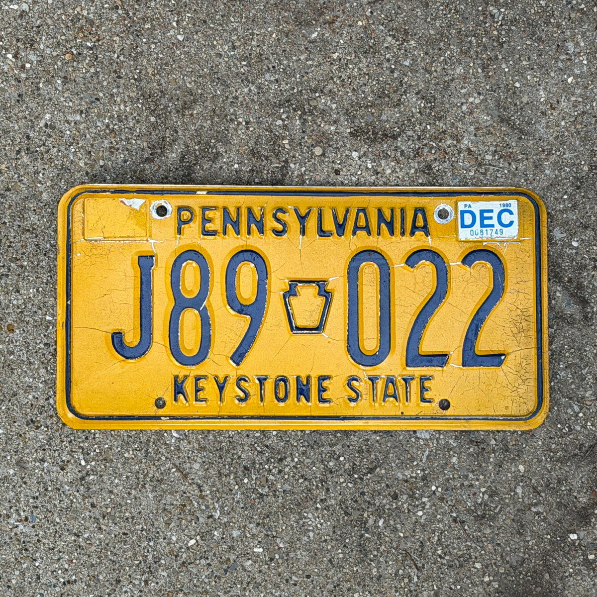 Photo of a 1977 1980 Pennsylvania License Plate Auto Tag Garage Decor Vintage J89 022 with original patina