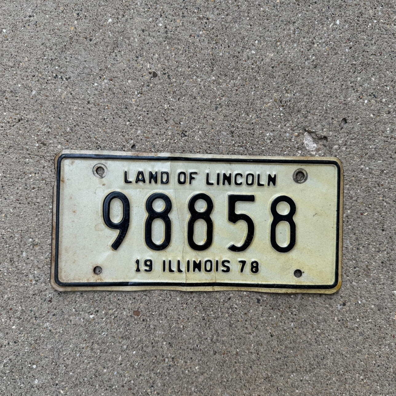 Photo of a 1978 Illinois Motorcycle License Plate Auto Tag Garage Decor Vintage Bike 98858