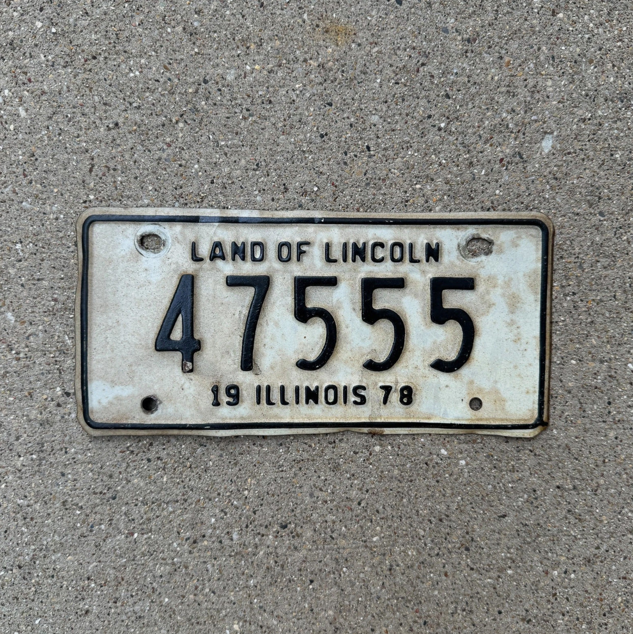 Photo of a 1978 Illinois Motorcycle License Plate Auto Tag Garage Decor Vintage Bike Repeat 47 555