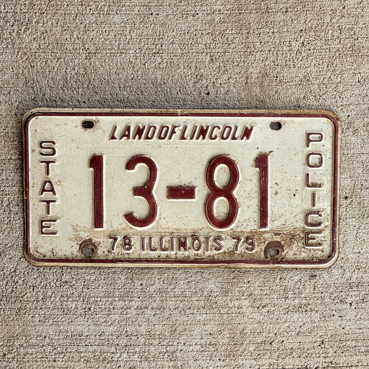 Photo of a 1978 Illinois State Police License Plate Auto Tag Garage Decor Vintage Patrol Cop Trooper 13-81