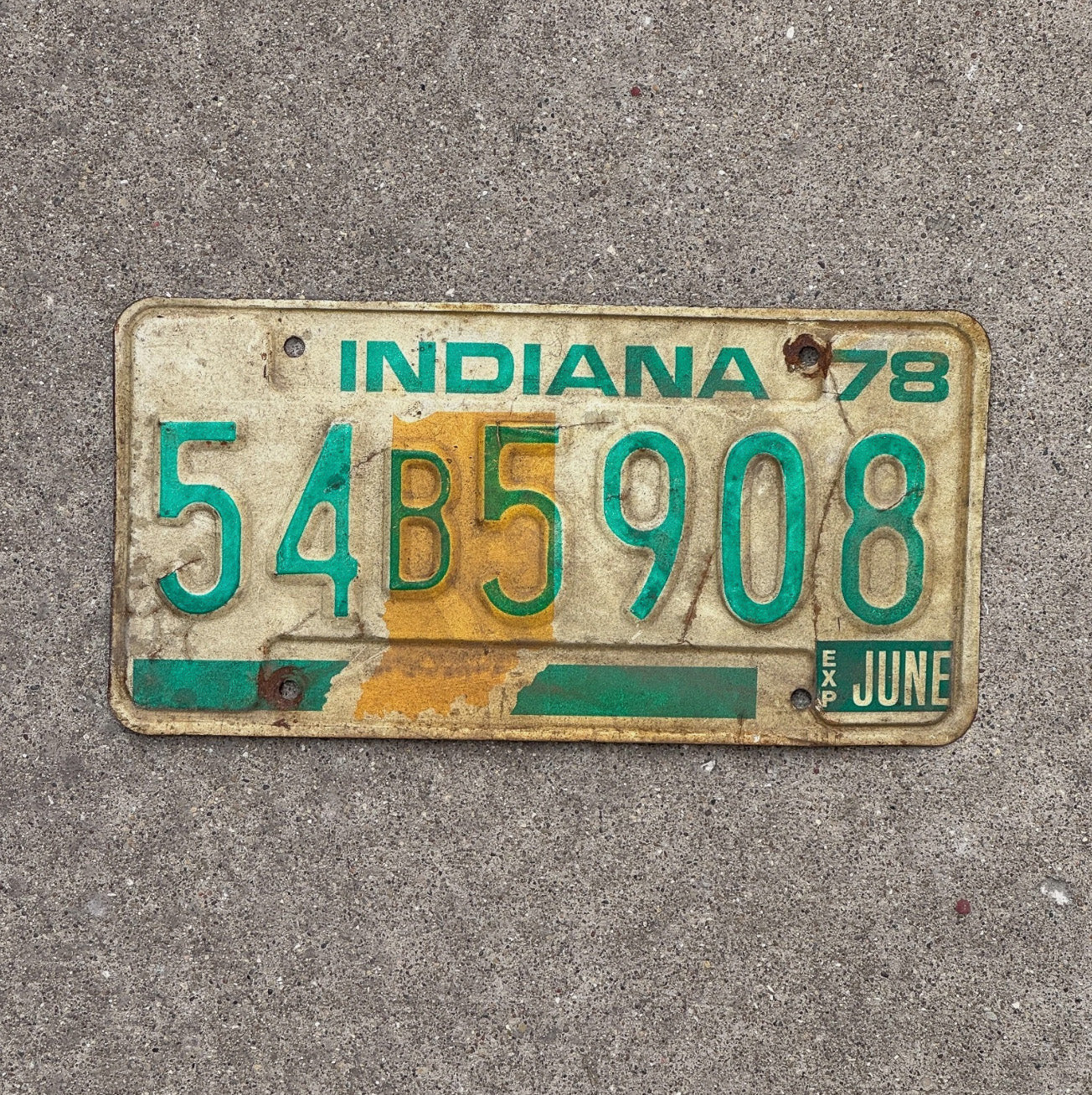 Photo of a 1978 Indiana License Plate Auto Tag Garage Decor 54 B 5908