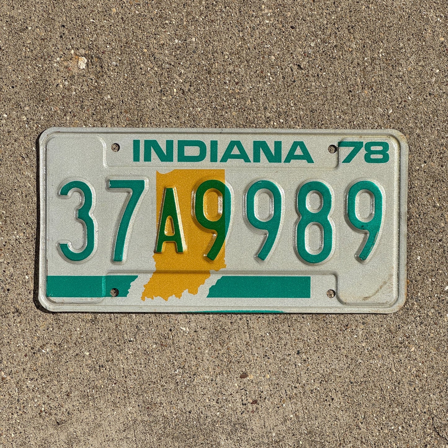 Photo of a 1978 Indiana License Plate Auto Tag Garage Decor Vintage 37 A 9989