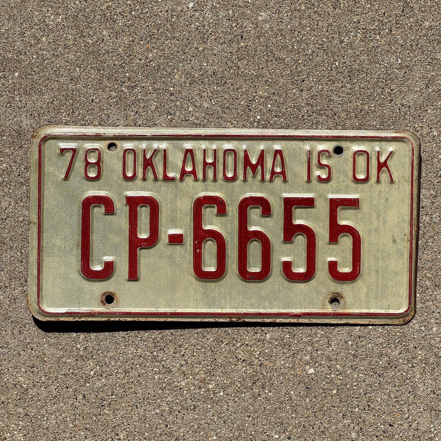 Photo of a 1978 Oklahoma License Plate Auto Tag Garage Decor Vintage CP 6655