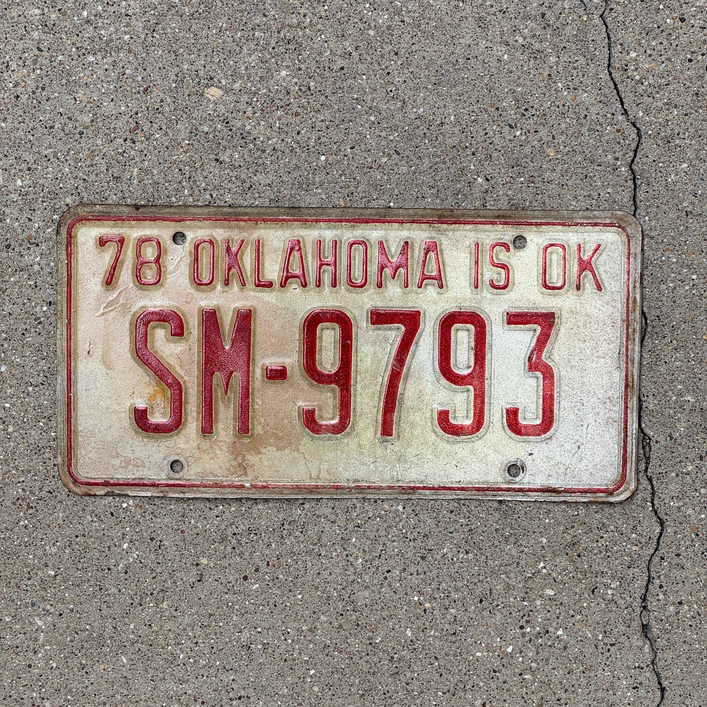 Photo of a 1978 Oklahoma License Plate Auto Tag Garage Decor Vintage SM 9793