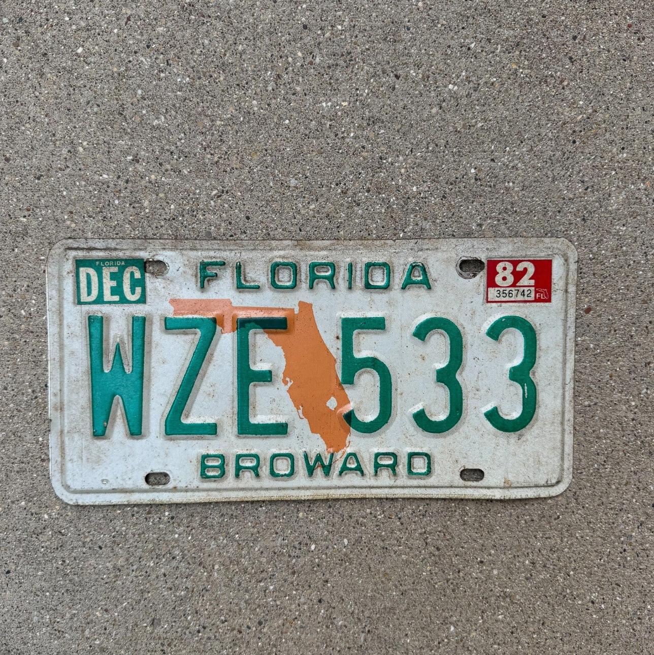 Photo of a 1979 1984 Florida License Plate Auto Tag Garage Decor Vintage Broward County WZE 533