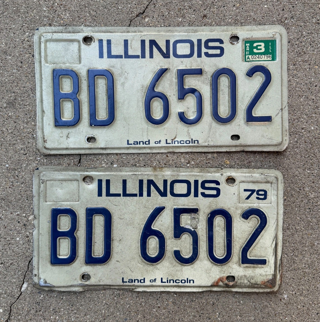 Photo of a 1979 Illinois License Plate Auto Tag Garage Decor Vintage BD 6502