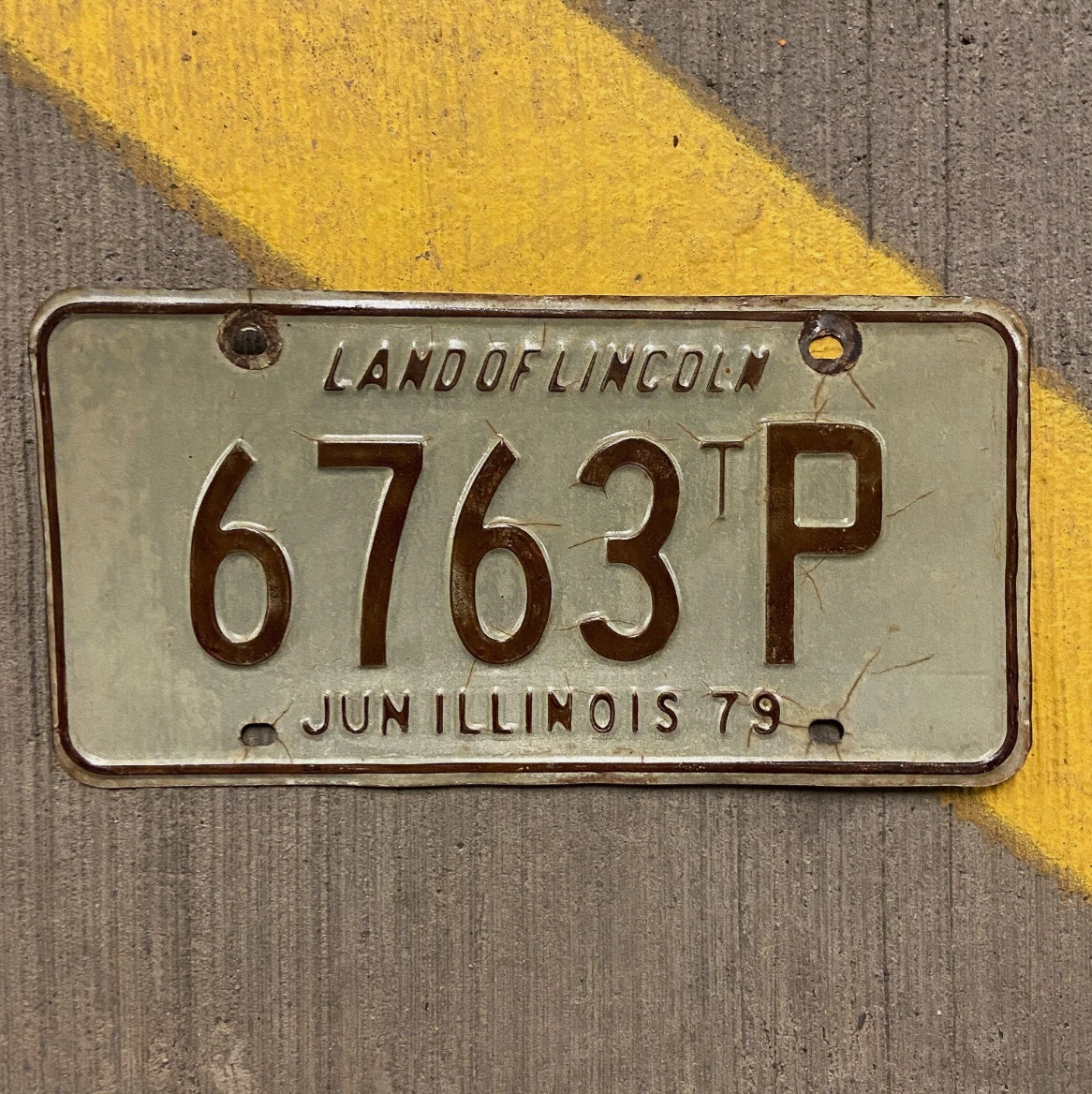 Photo of a 1979 Illinois TRUCK TRACTOR License Plate Auto Tag Garage Decor Vintage License Plate Garage Auto Car Four Digit 6763 tP