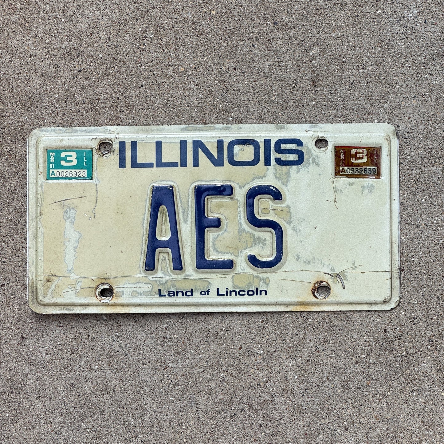 Photo of a 1979 Illinois Vanity License Plate Auto Tag 2 Garage Decor AES
