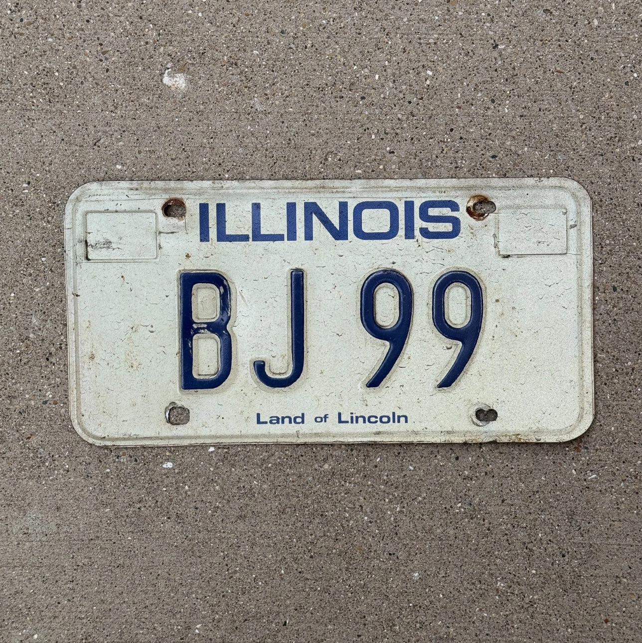 Photo of a 1979 Illinois Vanity License Plate Auto Tag 2 Garage Decor BJ 99