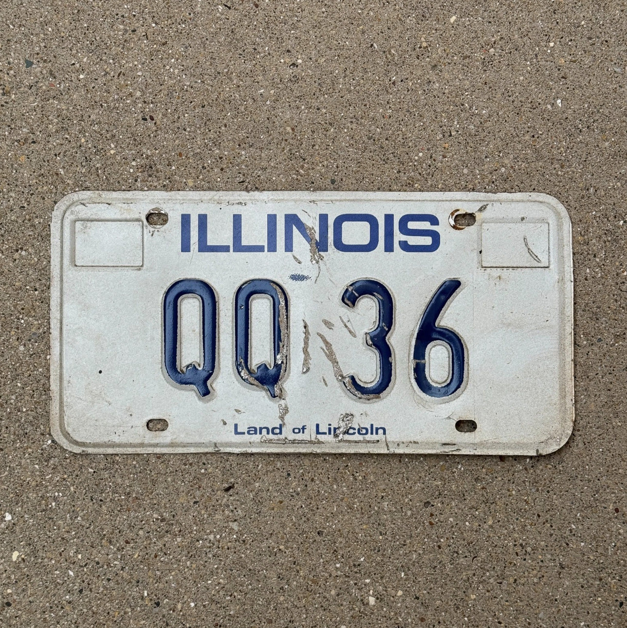 Photo of a 1979 Illinois Vanity License Plate Auto Tag 2 Garage Decor QQ 36