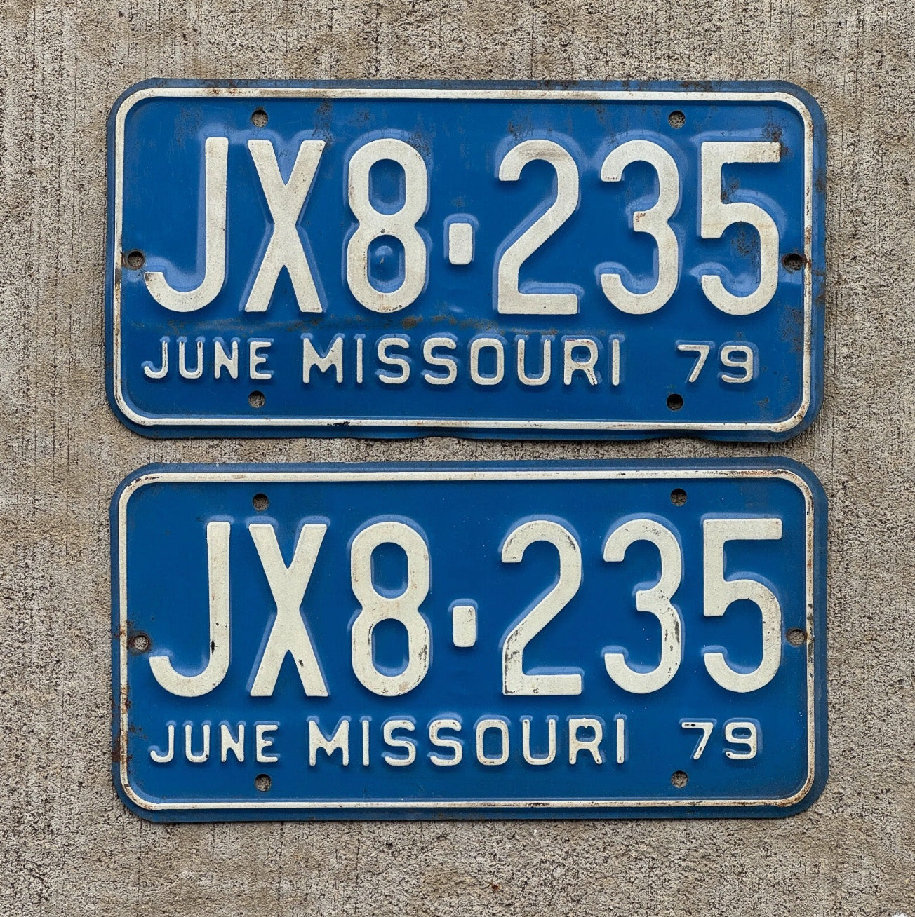 Photo of a 1979 Missouri License Plate Pair Auto Tag Garage Decor Vintage JX 8235