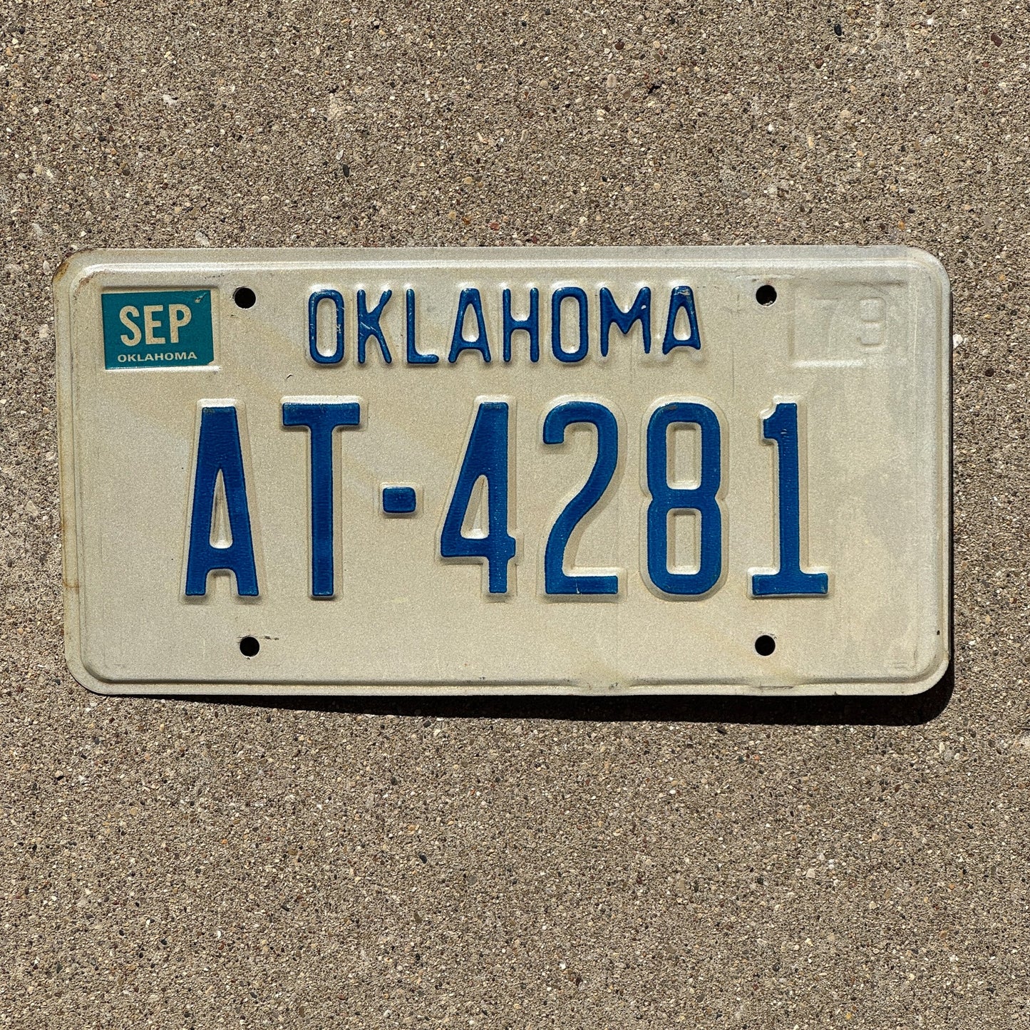 Photo of a 1979 Oklahoma License Plate Auto Tag Garage Decor Vintage AT 4281