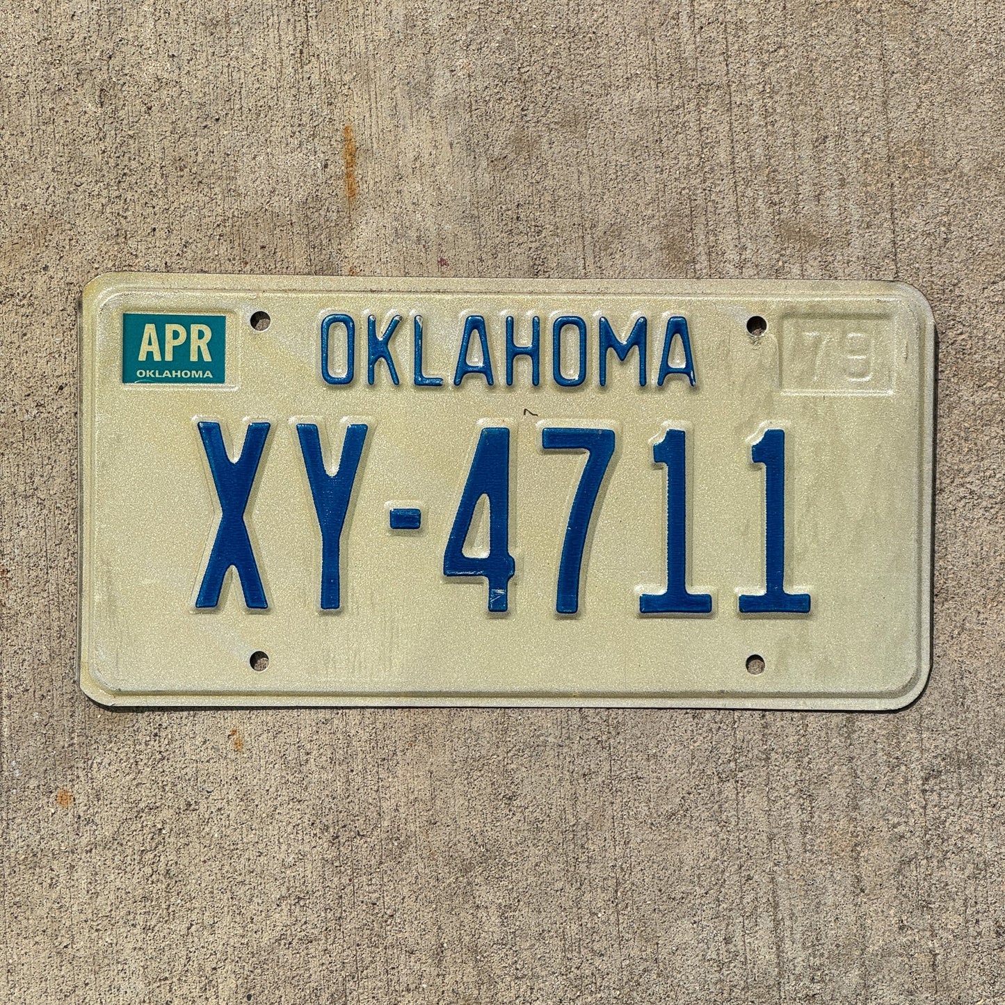 Photo of a 1979 Oklahoma License Plate Auto Tag Garage Decor Vintage XY 4711